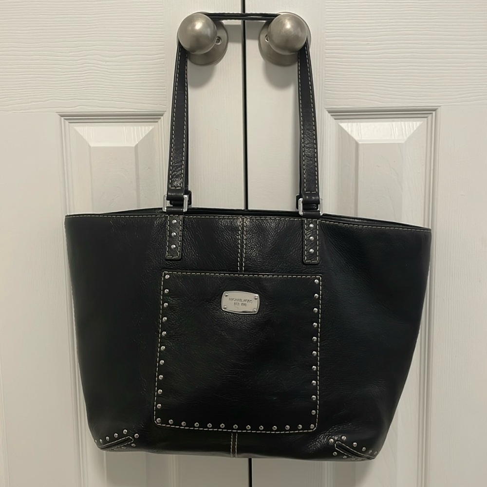 Michael Kors Astor Leather Tote